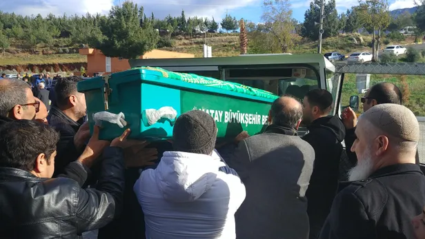 Babasının döverek öldürdüğü Mertcan'a annesinden acı veda: Gitme oğlum-2