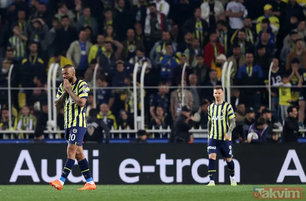Fenerbahçe Böyle Kritik Bir Dönemde Galatasaray'ın Bir Gün Önceki Beraberliğinin Moraline Rağmen Dün Gece Adeta Harakiri Yaptı. Fenerbahçe, Şansının Da...
