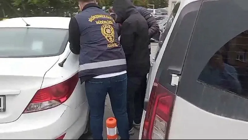 edanur-gezerin-olumunde-bilirkisi-raporu-ortaya-cikti-ibb-muduru-1-derece-kusurlu-1714979195348.jpeg Edanur Gezer’in ölümünde bilirkişi raporu ortaya çıktı... Asli kusurlu İBB Müdürü Ali Sukas'ın ifadesi ortaya çıktı-2