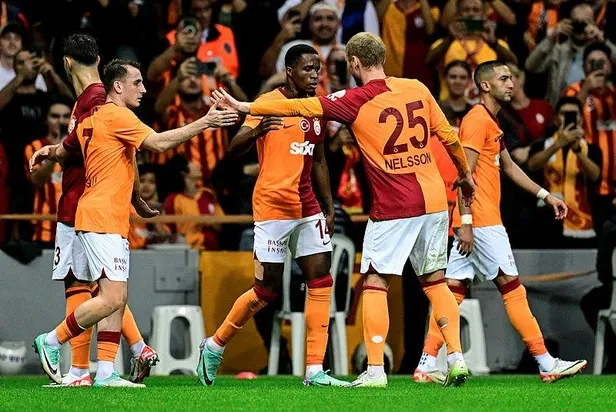 biri-bizi-gozetliyor-galatasarayin-yildiz-isimleri-bayern-macinda-yakindan-takip-edilecek-1699402170215.jpeg Galatasaray'ın yıldız isimleri Bayern maçında Avrupa'nın devleri tarafından yakından takip edilecek-3