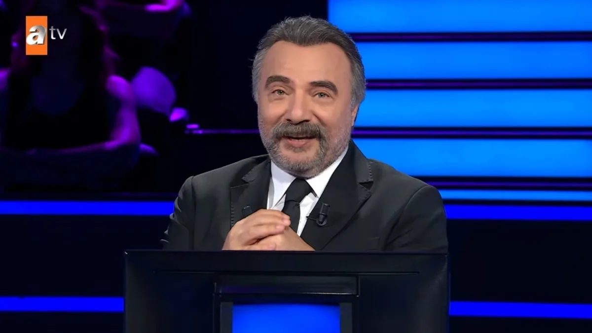 milyonerde-50-bin-tllik-soruda-cekildi-o-sozu-olay-oldu-1787982431417.jpg Milyoner’de kahkaha dolu anlar! Yarışmadan çekildi, tahmini doğru çıkınca “Geri baştan alamazmıyık?”-5