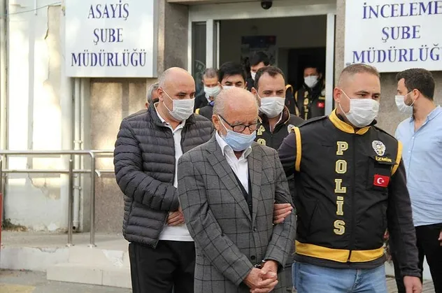 İzmir'deki 6,6'lık depremin ardından müteahhitlerden pişkin savunma
