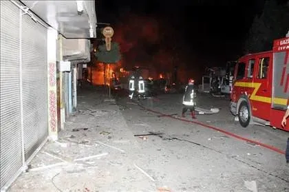 Gaziantep’te karakola bombalı saldırı