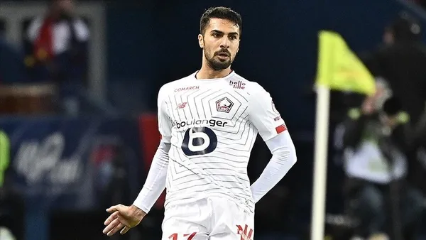 en-iyi-sag-bekler-aciklandi-galatasarayli-yildiz-ve-milli-oyuncumuz-listede-1670835076200.jpg En iyi sağ bekler açıklandı: Galatasaraylı yıldız ve milli oyuncumuz listede-5