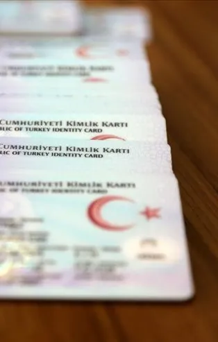 Teröre bir darbe daha: ‘Çipli kimlik’ çetesi çökertildi