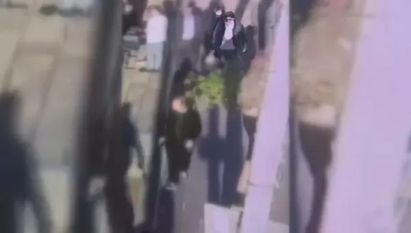 son-dakika-deasin-ust-duzey-sorumlusu-abu-zeyd-kod-adli-bashar-hattab-ghazal-al-sumaidai-istanbulda-yakalandi-1663057949721.jpg SON DAKİKA: DEAŞ'ın üst düzey sorumlusu 'Abu Zeyd' kod adlı Bashar Hattab Ghazal Al Sumaidai İstanbul'da yakalandı! İşte böyle takip edildi-3