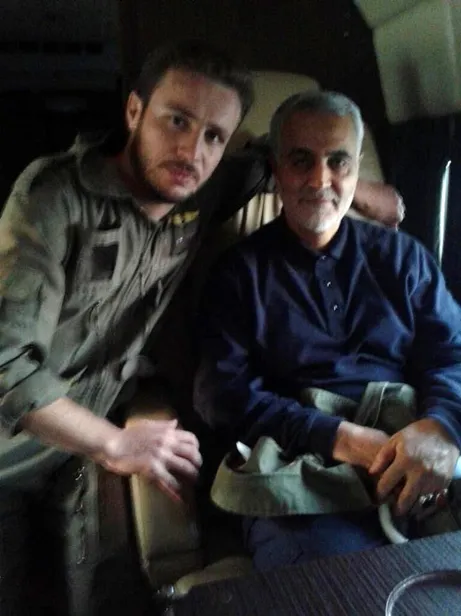 İdlib'de düşen helikopterde ölen pilotun Kasım Süleymani ile fotoğrafı çıktı!-3