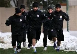 Galatasaray çıkış peşinde