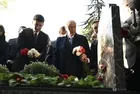 Bahçeli, bayram namazı sonrası MHP’nin kurucu lideri Alparslan Türkeş’in mezarını ziyaret etti