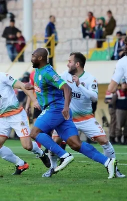 5 gollü maçta kazanan Çaykur Rizespor