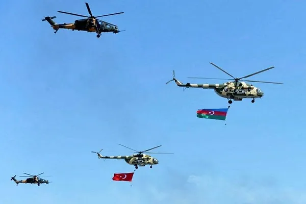 Türkiye ve Azerbaycan dünyaya korku saldı! 2 bin 600 asker 200 tank...-1