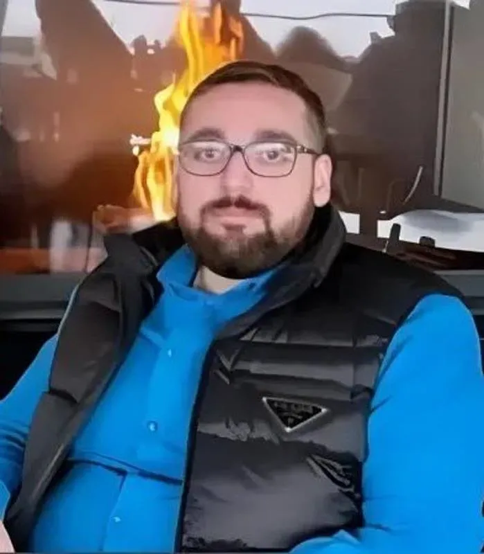 ahmet-turkun-torunu-huseyin-reber-turke-silahli-saldiri-hayatini-kaybetti-1738138397566.jpeg Hüseyin Reber Türk (Fotoğraf: AA)