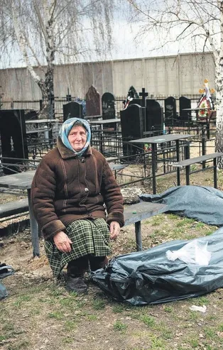 Rus ordusu başkent Kiev’e ölüm yağdırdı! Şehrin girişinde 900’e yakın ceset bulundu