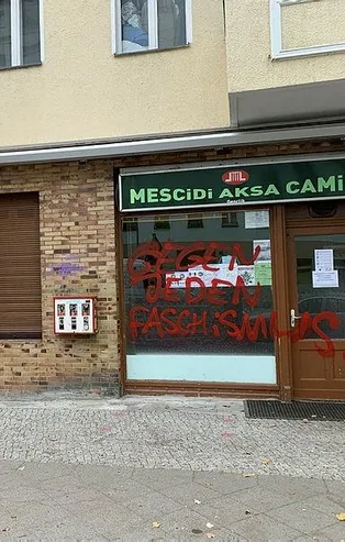 Almanya’da polislerin ırkçılığını ortaya çıkaran araştırma: Bugün Türk avına çıkalım