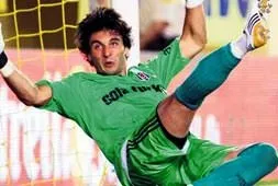 Kartal’ın kalesi Cenk’e emanet