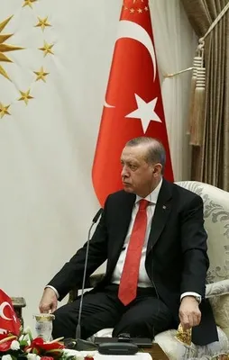 Cumhurbaşkanı Erdoğan, Theresa May ile görüştü