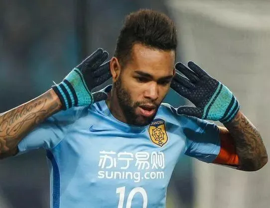 Teixeira koptu geliyor