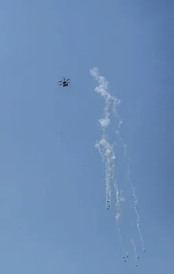 İsrail'in göz yaşartıcı gaz atabilen İHA'sı