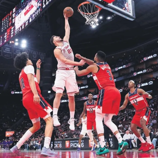 Alperen Şengün’den double-double