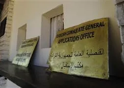 Bingazi Türk büyükelçiliğinde protesto