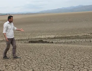 Elazığ'da 5 yıl önce kuruyan Murat Nehri, yağışların ardından bambaşka görüntüye büründü