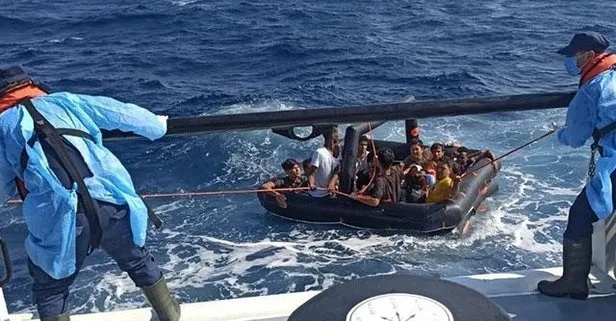 İzmir’de Yunanistan unsurlarınca Türk kara sularına geri itilen 388 sığınmacı kurtarıldı