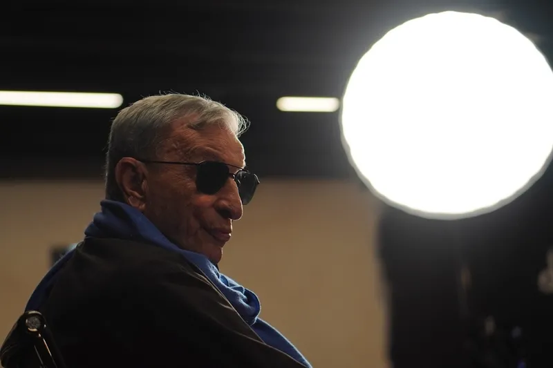 hastaneye-kaldirilan-haldun-dormenden-saglik-durumuyla-ilgili-ilk-aciklama-1767779241113.jpg Hastaneye kaldırılan Haldun Dormen’den sağlık durumuyla ilgili ilk açıklama-5