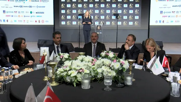 Turkuvaz Medya'da Türkiye Yüzyılı Zirvesi | Bakan Mustafa Varank: "Savunma sanayii alanında marka olduk"-8