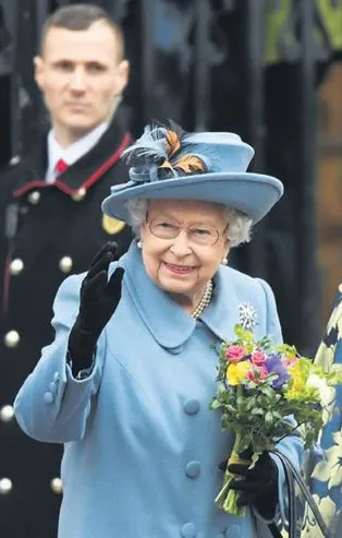 Kraliçe Elizabeth 94'üncü yaşını online kutlayacak