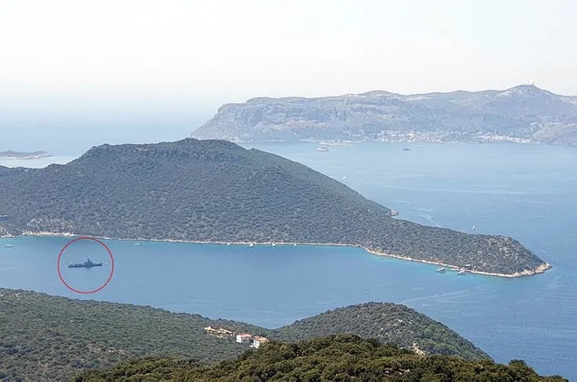 Son dakika haberi: Türk Deniz Kuvvetleri'ne ait fırkateyn yeniden Kaş'ta
