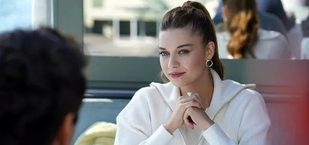 yali-capkininda-yurekleri-yangin-yerine-cevirecek-basrol-degisikligi-2-sezon-baslamadan-gonderdiler-1690359888163.jpeg Yalı Çapkını'nda yürekleri yangın yerine çevirecek oyuncu değişikliği! Yeni sezon başlamadan gönderdiler-6