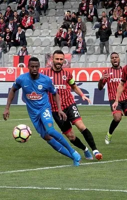 Çaykur Rizespor'a Gençlerbirliği darbesi!