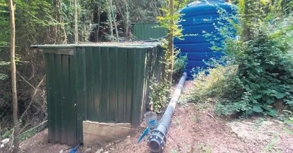 ibbnin-hamidiye-su-skandali-buyuyor-gecen-sene-ibb-meclisinde-chpnin-uyarildigi-ortaya-cikti-1629951241853.jpeg İBB'nin Hamidiye su skandalı büyüyor! Geçen sene İBB Meclisi'nde CHP'nin uyarıldığı ortaya çıktı-3