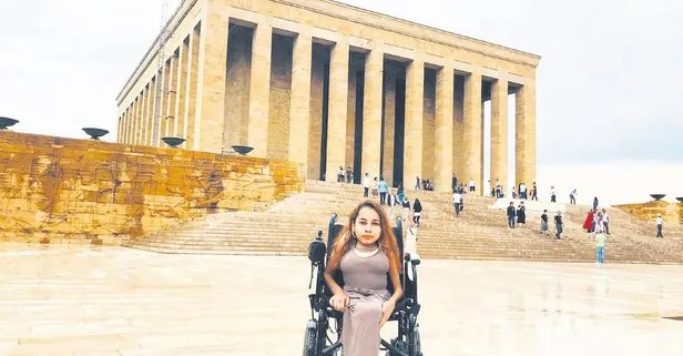 Cam kemik hastası Çağla, otostopla tam 29 şehri gezdi