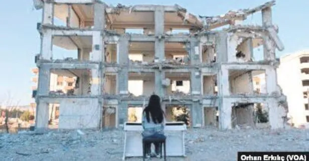 Adıyamanlı 19 depremzede kadın yaşadıkları acıyı ölümsüzleştirdi!