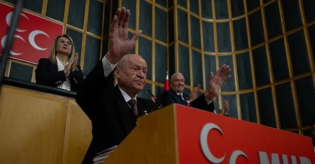 Bahçeli'den 'erken seçime' son nokta! CHP 4S'de sıkıştı... Başkan Erdoğan'a "Kudüs" teklifi: DEM'den gelen kilim ve Ahmet Türk çağrısı