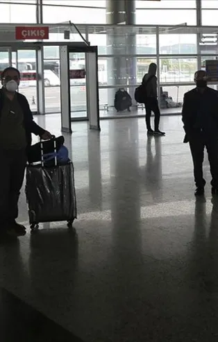 Rezervasyon yaptırmadan önce yeni kurallara dikkat! Hangi şartta paralar iade olacak? Hangi ülkeye seyahat serbest?