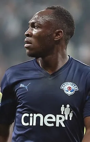 Beşiktaş Kongolu yıldız Muleka için ciddi mesafe kat etti