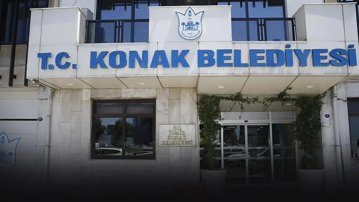 konakta-chpli-mutlu-chpli-uyeleri-vurdurmak-icin-tetikci-tuttu-10-milyonluk-pazarlik-baskan-medet-umuyor-ses-k-1777801281321.jpeg Konak'ta CHP'li Mutlu CHP'li üyeleri vurdurmak için tetikçi tuttu! 10 milyonluk pazarlık: "Başkan medet umuyor" | Ses kayıtları Takvim'de-2