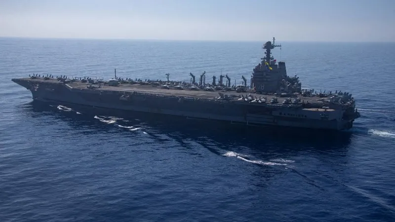 kizildenizden-girite-abdnin-dev-gucu-limanda-1774293236428.jpeg Kızıldeniz’den Girit’e: ABD’nin dev gücü limanda-1