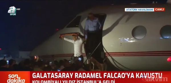 Son dakika: Galatasaray'ın yeni transferi Falcao İstanbul'da! - 31
