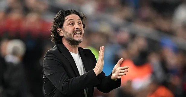 Fatih Tekke'den savunmaya ceza ayarı! Forma o ismin