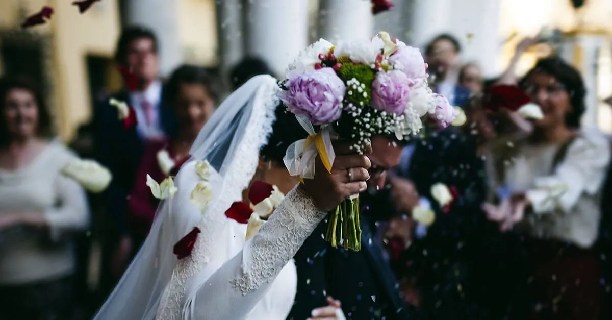 Gerçekte Evliyken Rüyada Başkasıyla Evlenmek Gerçekte Evliyken Rüyada Başkasıyla Evlenmek
