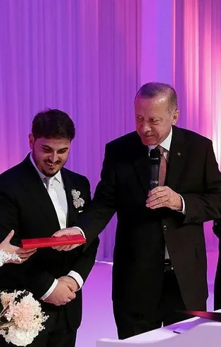 Başkan Erdoğan, Mahir Ünal'ın kızının nikah şahidi oldu