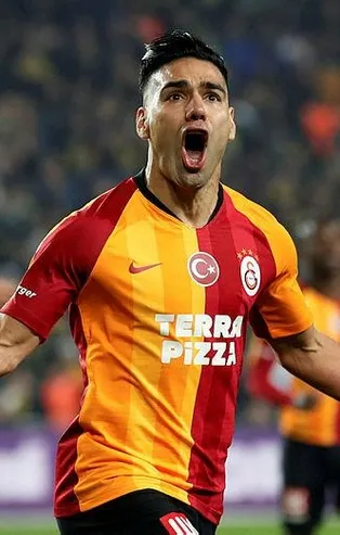 2.3 milyarlık büyük kriz! Kulüpler 'feda' dedi, gözler milyonlar kazanan yıldızlara çevrildi...