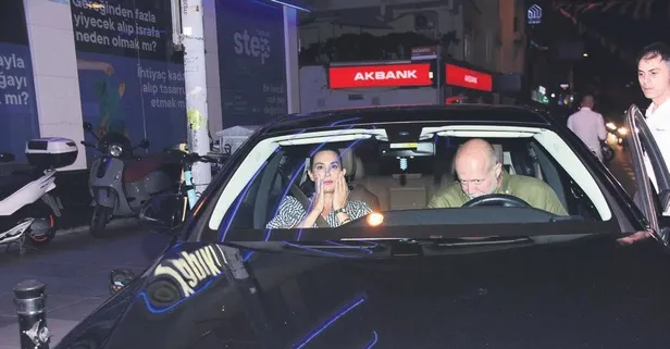 Yakayı 'el'e verdi! Oyuncu Ayşe Tolga gizemli sevgilisi ile fena yakalandı