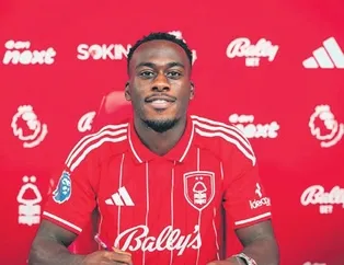 Arnaud Kalimuendo Nottingham Forest’ta