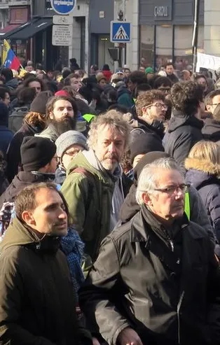 24 saat grev! Gerginlik bitmiyor