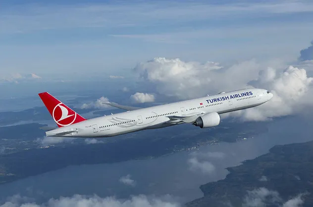 THY'den New York'a tahliye uçuşu