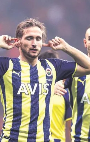 İspanya devi Atletico Madrid Fenerbahçe'nin parlayan yıldızı Crespo'ya kancayı taktı